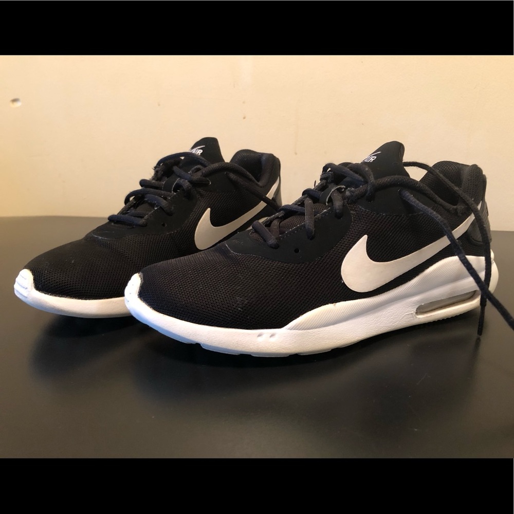WOMENS NIKE AIR MAX SZ 8.5